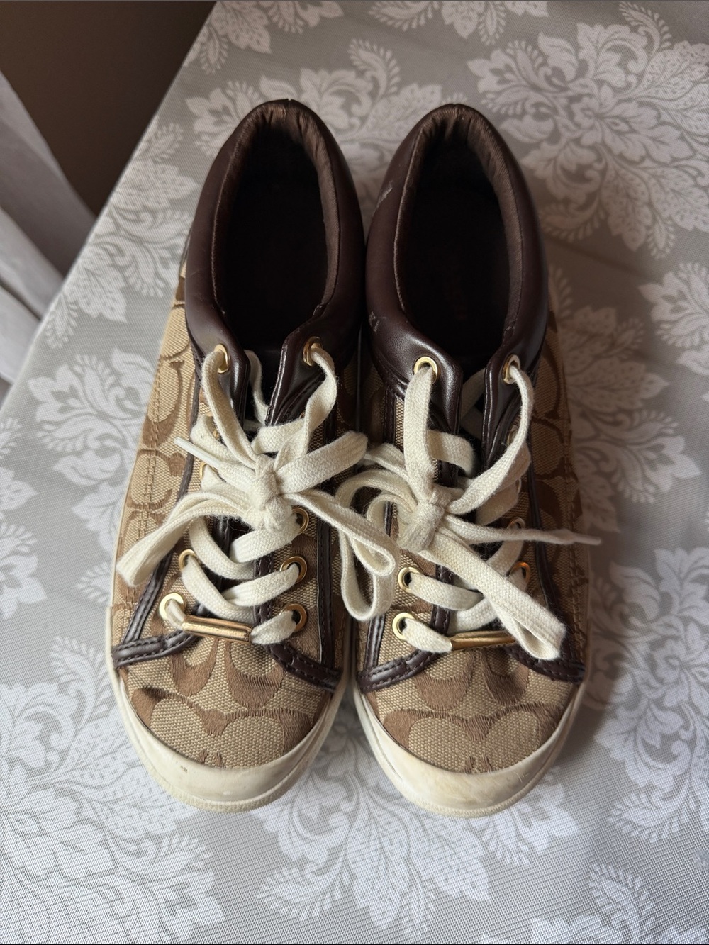 Coach Brown Signature Canvas Low-Top Sneakers with Cream Laces - Picture 2 of 7
